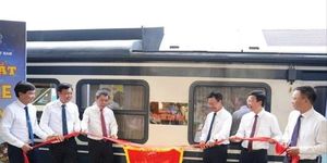 Ra mắt 'Đoàn tàu chuyên xa' hiện đại trên tuyến Hà Nội – Thái Nguyên