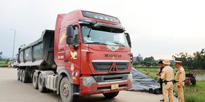 Ngăn chặn vi phạm hoạt động xe tải trọng lớn