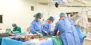 Vượt qua bất tương xứng, ghép tim thành công cho bệnh nhân suy tim giai đoạn cuối