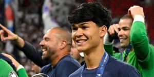 Tài năng gốc Philippines khiến Mbappe bị chế nhạo