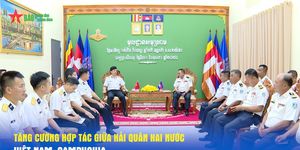Tăng cường hợp tác giữa hải quân hai nước Việt Nam-Campuchia