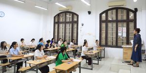 Thí sinh Hà Nội thi môn Toán vào lớp 10