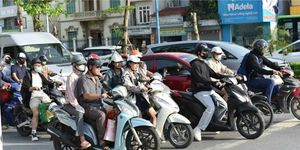 Thí điểm vùng phát thải thấp: Bỏ đề xuất cấm xe máy xăng