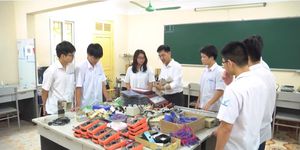 Hiền tài hôm nay