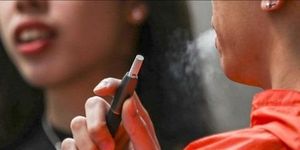 Kiểm soát thuốc lá hiệu quả để bảo vệ giới trẻ