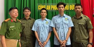 Phát hiện 2 bảo vệ chung cư nghiện ma túy