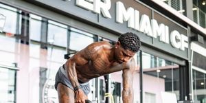 Cơ bắp của Rashford trong phòng tập Inter Miami