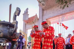 Từ mọi miền Tổ quốc, con cháu Lạc Hồng hướng về nguồn cội