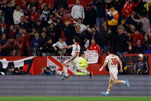 Diễn biến nghẹt thở cho tấm vé trụ hạng tại La Liga