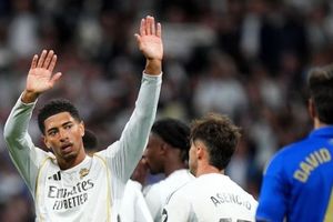 Real Madrid 2-0 Real Oviedo: Bellingham lập công giữa bầu không khí ngột ngạt tại Bernabéu