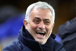 HLV Jose Mourinho lên tiếng về khả năng tái hợp Real Madrid
