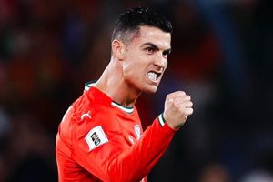 Ronaldo lập kỷ lục với World Cup thứ 6