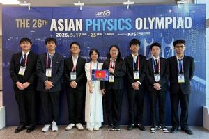 Việt Nam vào top 8 Olympic Vật lý châu Á