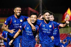 Công an Hà Nội FC có thể xô đổ loạt kỷ lục V-League