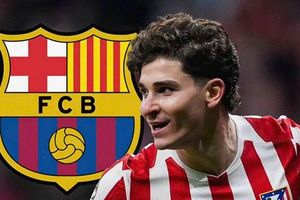 Barcelona tăng tốc chiêu mộ Julían Álvarez, Atlético Madrid 'hét giá' 150 triệu euro