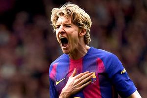 Gordon tăng gấp đôi lương ở Barcelona