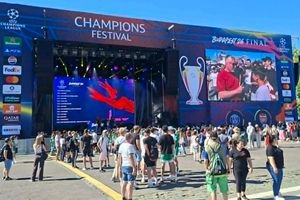 Chung kết C1 'nóng rực' tại Budapest: Arsenal thách thức nhà vua PSG, thủ đô Hungary vào 'trạng thái đặc biệt'