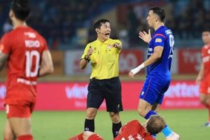 VPF thừa nhận sai sót của trọng tài: Bước ngoặt minh bạch tại V-League