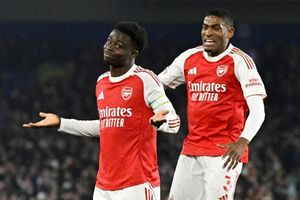 Arsenal hoàn hảo có thể tạo ra điều điên rồ trước PSG