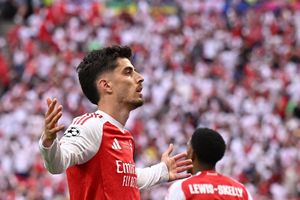 Havertz đi vào lịch sử chung kết Champions League