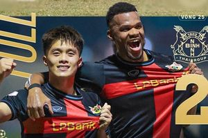 HLV Chu Đình Nghiêm ra mắt hoàn hảo, Ninh Bình hạ Thanh Hóa 2-0 để vào top 3 V-League