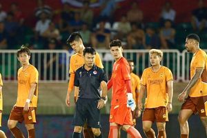 HAGL đối đầu Hà Nội FC tại Pleiku: Cuộc chiến sinh tồn và tham vọng Top 3 V-League