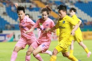 Bóng đá nữ Hà Nội trước bài toán trở lại đỉnh cao
