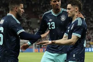 Đức thắng đậm Phần Lan, lo mất chiến tướng trước thềm World Cup