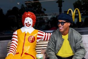 Ronaldinho tiết lộ bí quyết thành công trước World Cup 2026