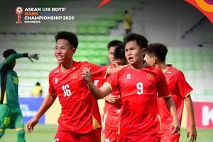 CĐV Đông Nam Á trầm trồ trước 'máy săn bàn' mới của U19 Việt Nam