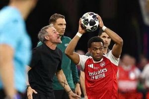 FIFA chuẩn bị áp dụng luật 'chống Arsenal' tại World Cup 2026