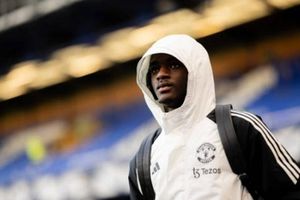 Ayden Heaven: Món hời 1 triệu bảng trở thành quái vật phòng ngự của Man United