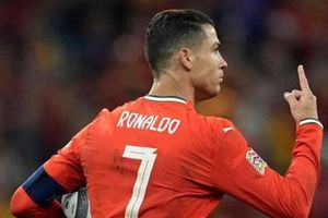 World Cup 2026: 'Cỗ máy' Ronaldo gây kinh ngạc ở tuổi 41 và biến động tại Đội tuyển Anh