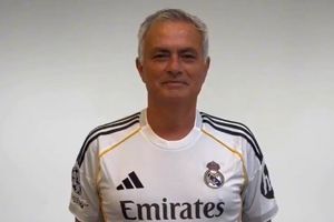 Real Madrid rao bán 6 cầu thủ sau khi bổ nhiệm Mourinho
