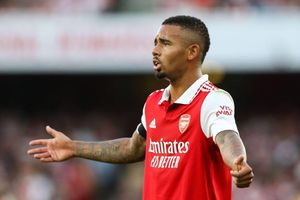 Arsenal chuẩn bị chia tay 8 cầu thủ