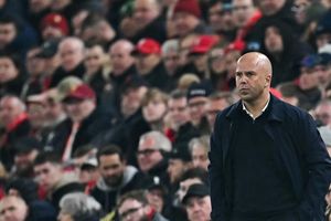 Liverpool và Arne Slot khép lại mối lương duyên