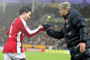 Samir Nasri và ranh giới mong manh giữa danh hiệu tại Man City với bản sắc Arsenal