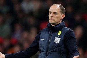 Tuyển Anh chọn quân xanh lạ và mâu thuẫn nội bộ FIFA về lệnh cấm bình nước tại World Cup 2026
