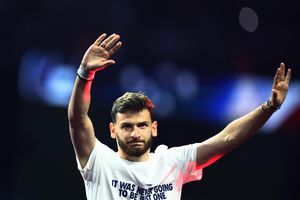 Perez chọn 'bom tấn' mới cho Real Madrid