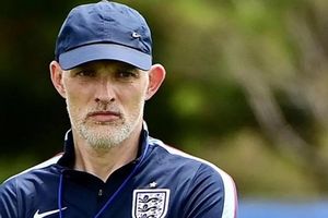 HLV Thomas Tuchel ưu tiên kế hoạch World Cup bất chấp cảnh báo về mặt sân tại Mỹ