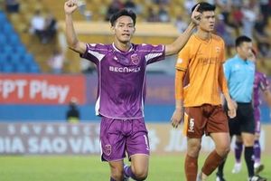 Becamex TP HCM (1-1) HAGL: Gia Bảo gỡ hòa cho đội khách