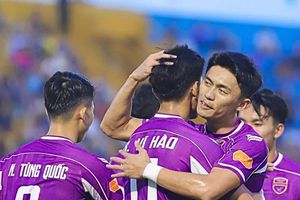 V-League 2025/26 hạ màn: Tượng đài Becamex ngậm ngùi chia tay sân chơi đỉnh cao, PVF-CAND đá play-off