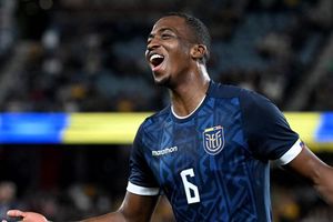 Bước nhảy vọt của trung vệ 80 triệu euro trước World Cup