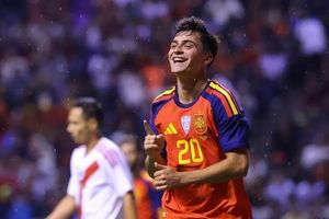 Pedri ghi bàn, Tây Ban Nha thắng dễ trước thềm World Cup