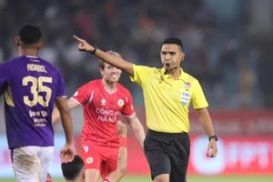 VPF mời trọng tài FIFA từ Malaysia và Thái Lan cầm còi bán kết Cúp Quốc gia