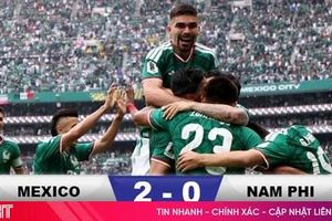 Mexico đánh bại Nam Phi trong trận cầu 3 thẻ đỏ ngày khai mạc World Cup
