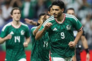 Đội tuyển Mexico khởi đầu thuận lợi