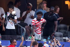 IShowSpeed bùng nổ trên khán đài World Cup 2026