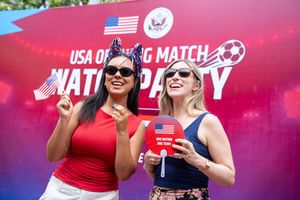 Người Mỹ xem World Cup ở Hà Nội
