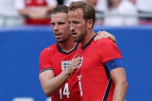 Đội tuyển Anh bị trộm: Harry Kane mất giày, chỉ còn 1 quả bóng